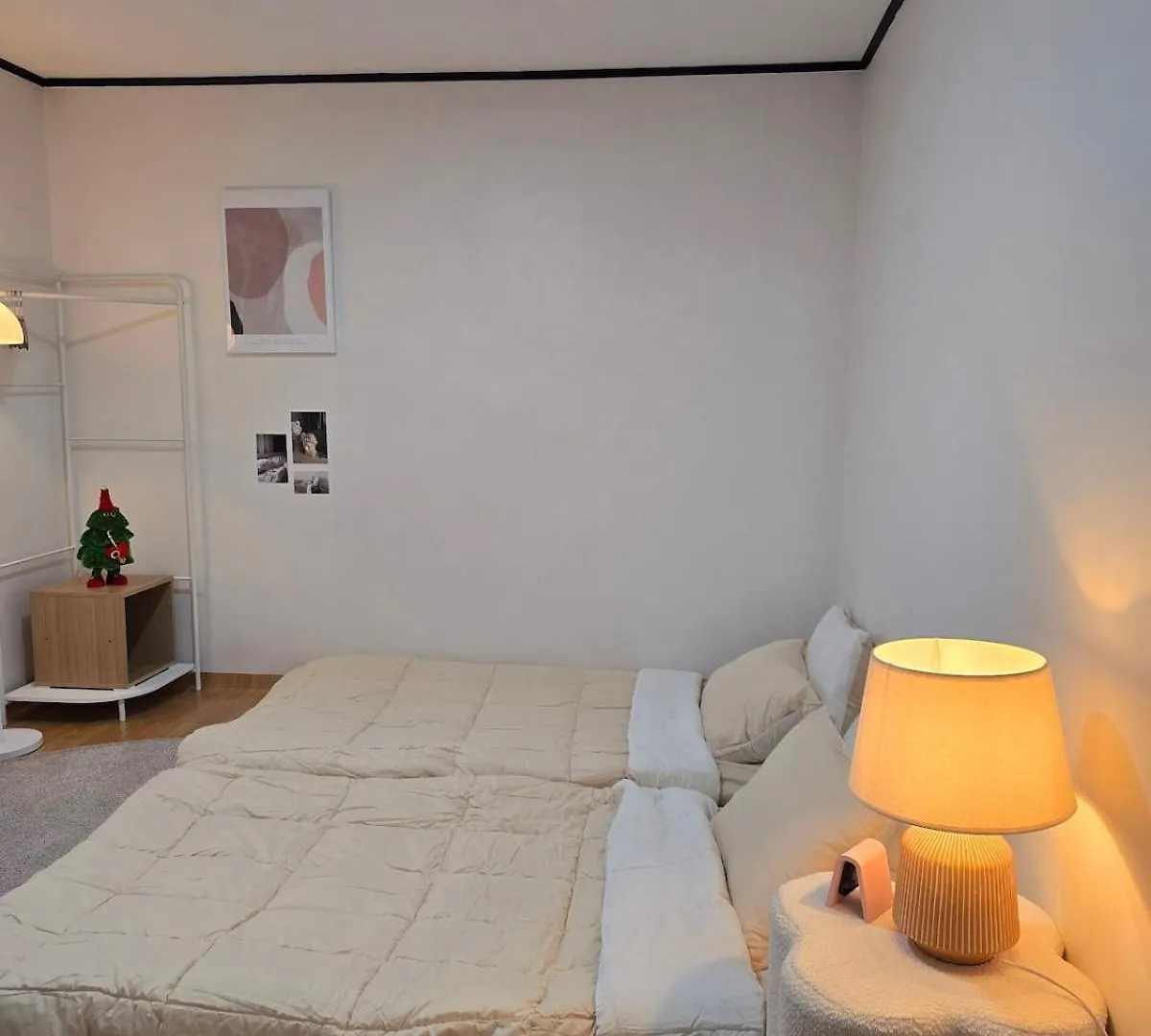 # Itaewon 10 Minutes On Foot # Hangangjin Station 3 Minutes # Hannam Hot Place # Private Room 3 Person Single 2 Seoul 0*,
